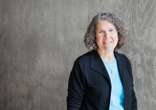 Jennifer R. Lutz