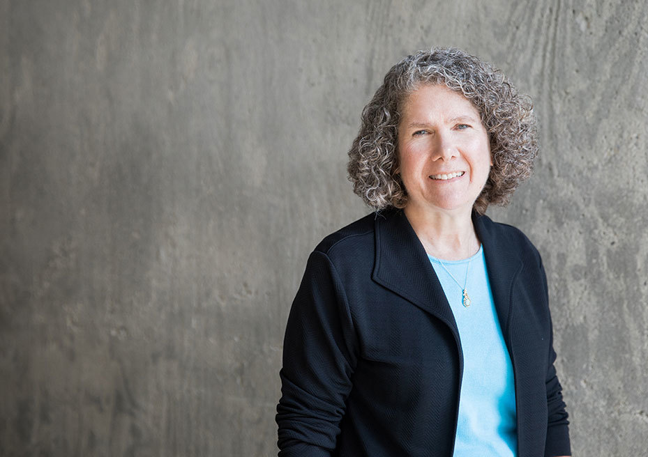 Jennifer Lutz, Hirschler Fleischer Photo